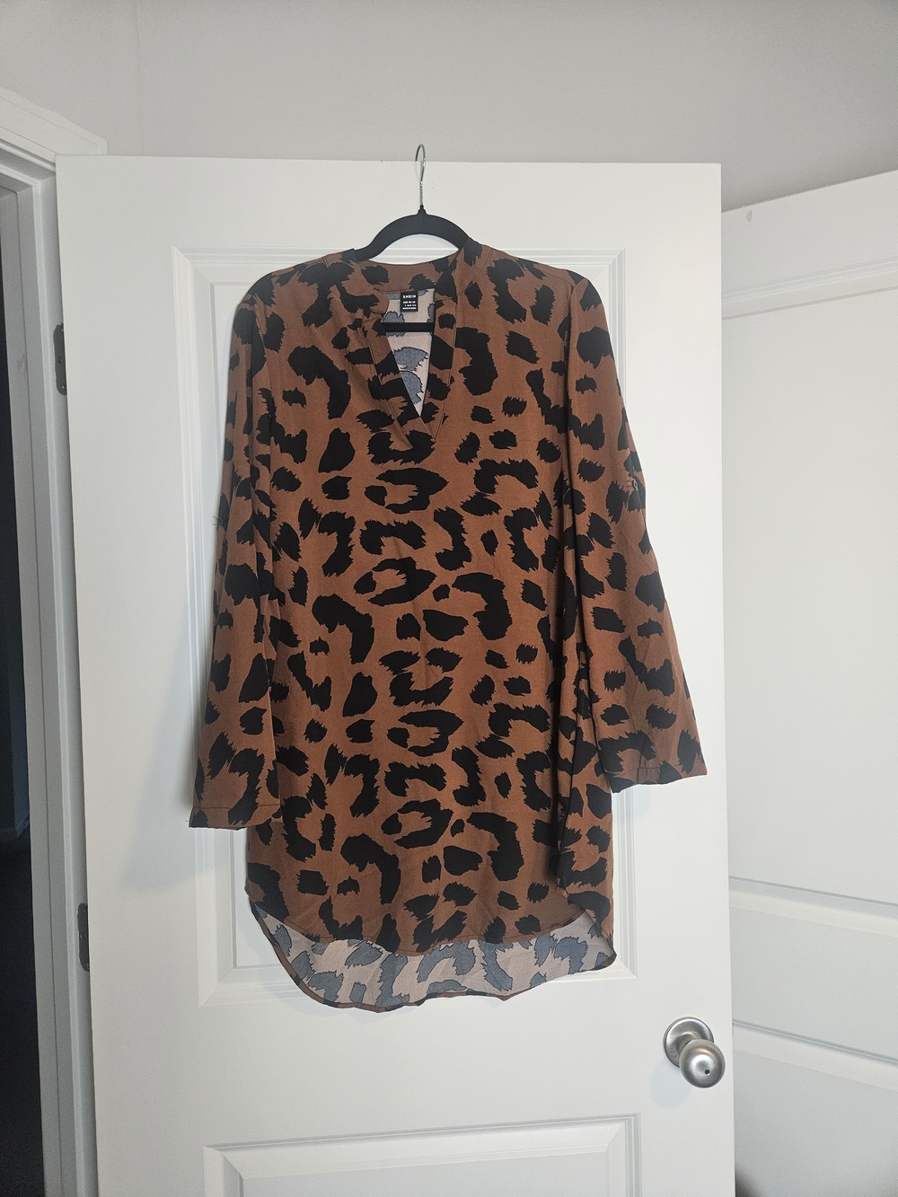 SHEIN Brown and Black Leopard Print Long Sleeve Tunic Dress